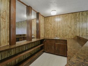 13915 Roundstone Lane, Houston TX 77015