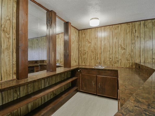 13915 Roundstone Lane, Houston TX 77015