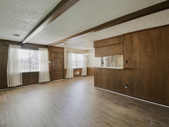 13915 Roundstone Lane, Houston TX 77015