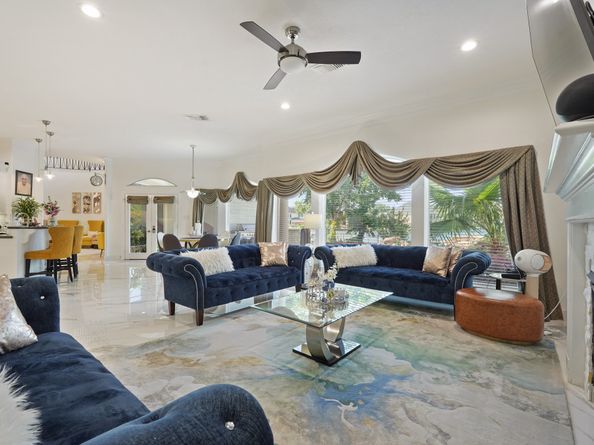 5 Camden Ct, Sugar Land TX 77479