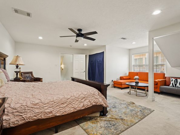 5 Camden Ct, Sugar Land TX 77479