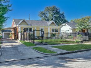 4334 Bell Street, Houston TX 77023