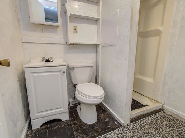 4334 Bell Street, Houston TX 77023