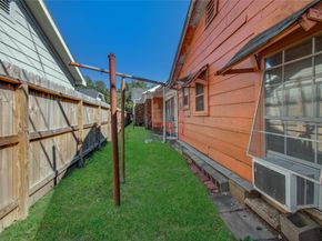 4334 Bell Street, Houston TX 77023