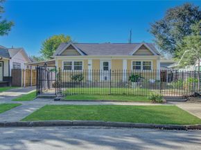 4334 Bell Street, Houston TX 77023