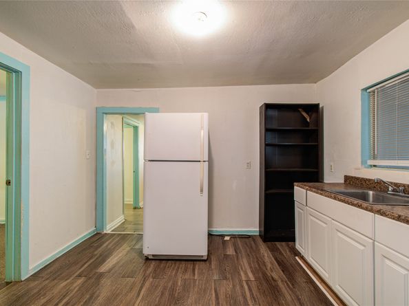 4334 Bell Street, Houston TX 77023