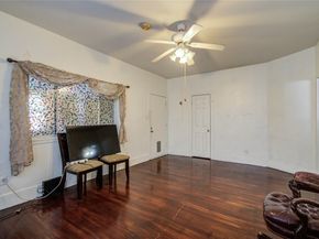 4334 Bell Street, Houston TX 77023