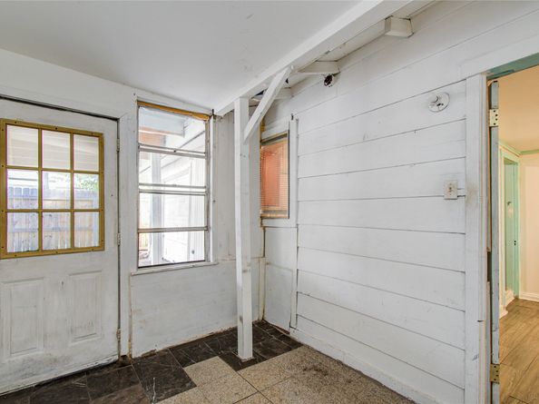 4334 Bell Street, Houston TX 77023