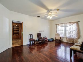 4334 Bell Street, Houston TX 77023