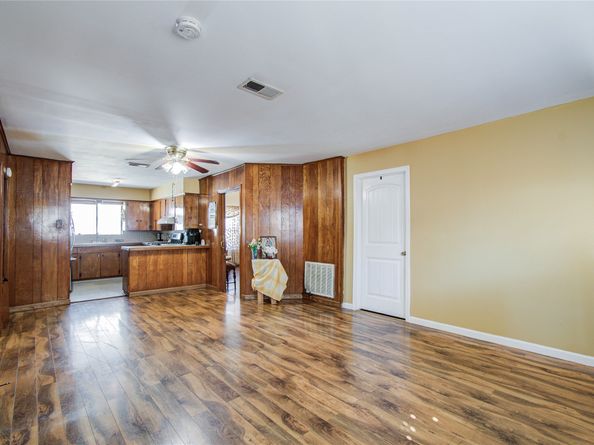 4334 Bell Street, Houston TX 77023