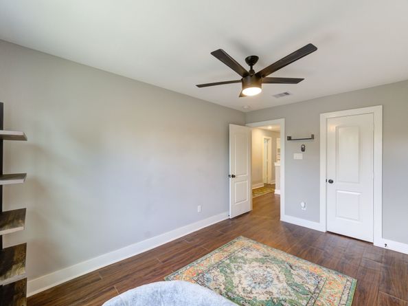 436 Owens Street, Houston TX 77029