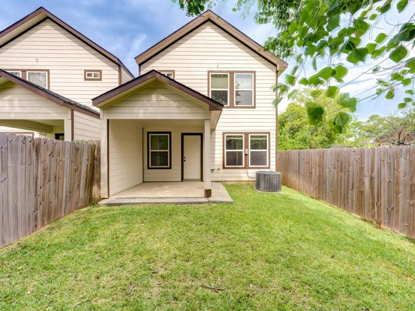 436 Owens Street, Houston TX 77029
