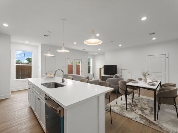 1477 Ferguson Way, Houston TX 77088