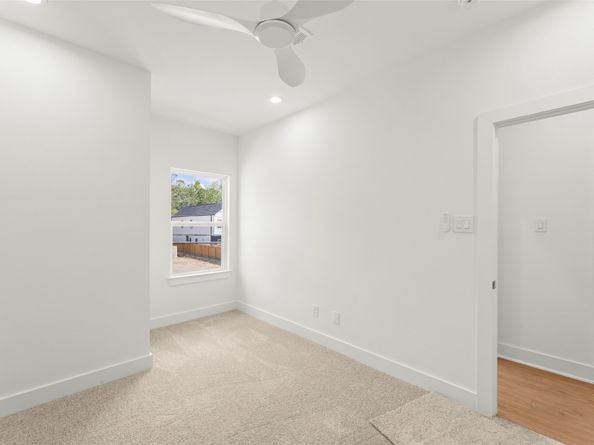 1477 Ferguson Way, Houston TX 77088