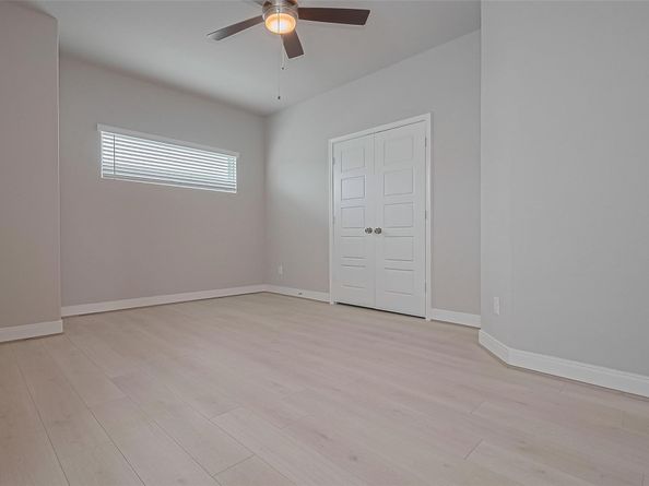 8925 Grovner Place, Houston TX 77055