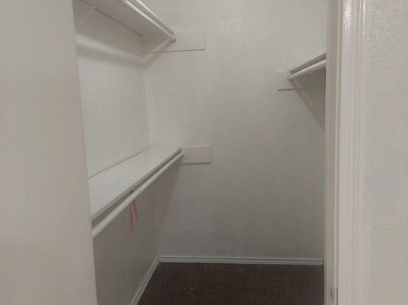 12660 Ashford Point Drive 211, Houston TX 77082