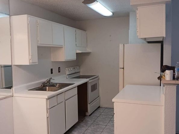 12660 Ashford Point Drive 211, Houston TX 77082