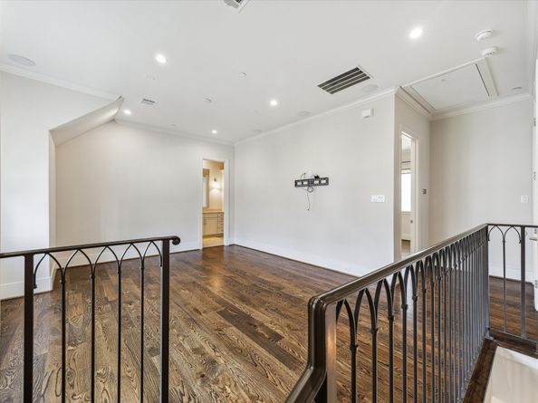 2413 Mimosa Drive, Houston TX 77019