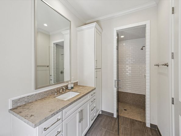 2413 Mimosa Drive, Houston TX 77019