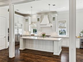 2413 Mimosa Drive, Houston TX 77019