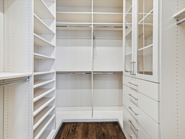 2413 Mimosa Drive, Houston TX 77019