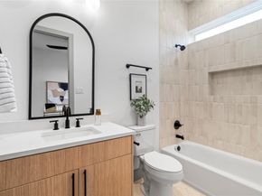 2942 Pitzlin Street, Houston TX 77023