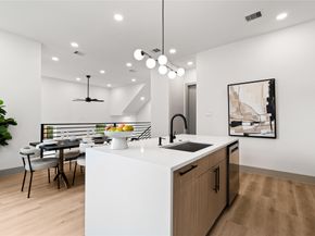 2942 Pitzlin Street, Houston TX 77023