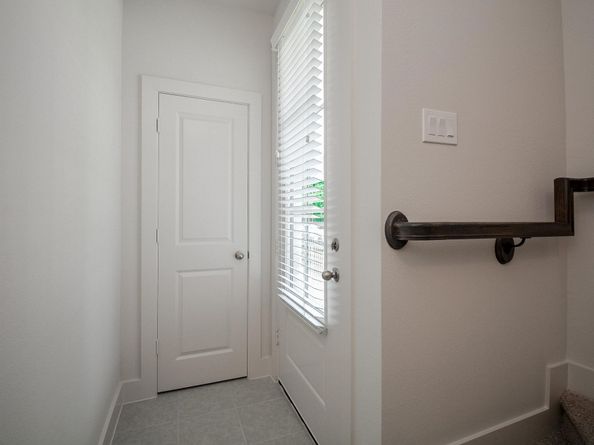 6017 Cypress Street, Houston TX 77074