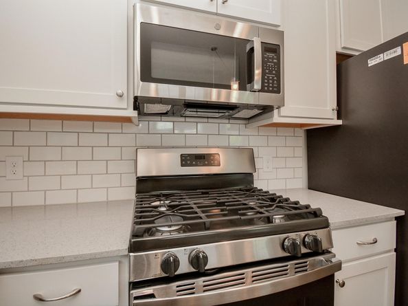 6017 Cypress Street, Houston TX 77074