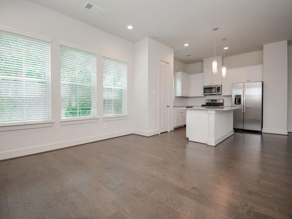 6017 Cypress Street, Houston TX 77074