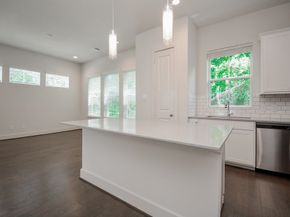 6017 Cypress Street, Houston TX 77074