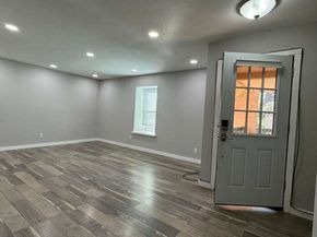 8299 Kingsbrook Road 280, Houston TX 77024