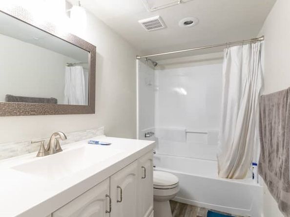 8299 Kingsbrook Road 280, Houston TX 77024