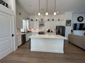 2714 Nagle Street, Houston TX 77004