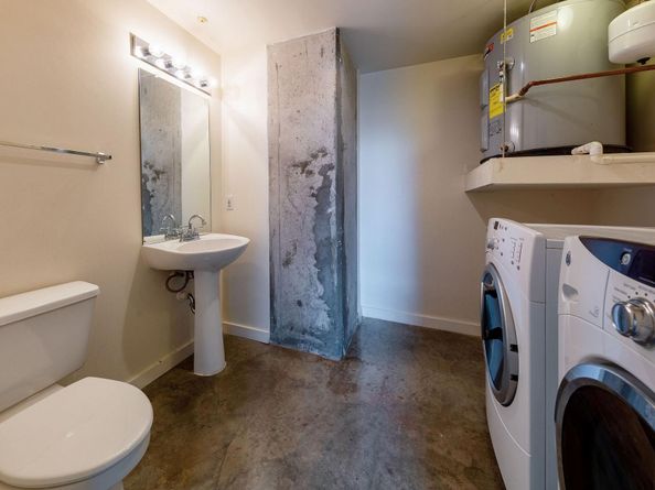 2000 Bagby Street 5423, Houston TX 77002