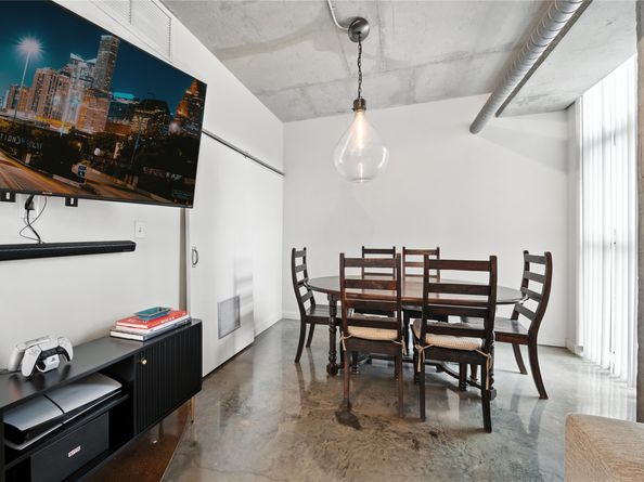 2000 Bagby Street 5423, Houston TX 77002