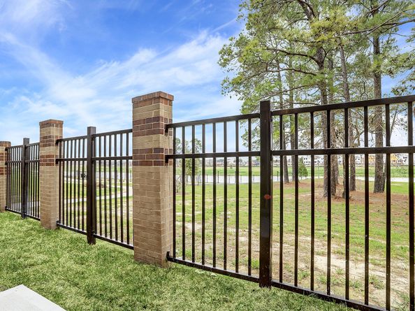 9838 Magnolia Village Lane, Houston TX 77080