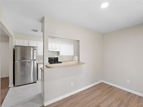 7111 Pinehook Lane, Houston TX 77016