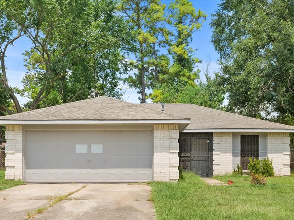 7111 Pinehook Lane, Houston TX 77016