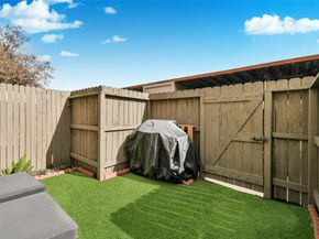 6426 Kentwick Drive 24/4, Houston TX 77084