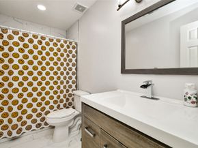 6426 Kentwick Drive 24/4, Houston TX 77084