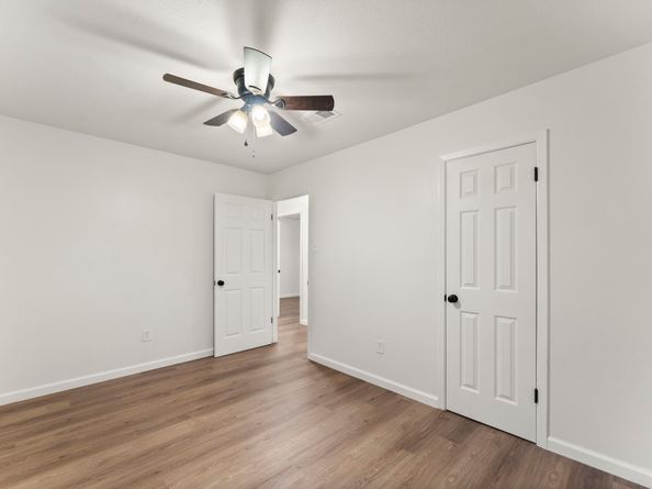 4 Dashwood Forest Street, The Woodlands TX 77381