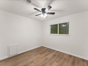 4 Dashwood Forest Street, The Woodlands TX 77381