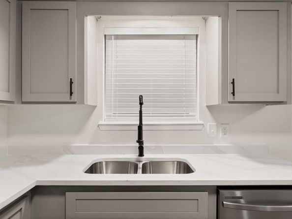 4 Dashwood Forest Street, The Woodlands TX 77381