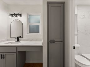 4 Dashwood Forest Street, The Woodlands TX 77381