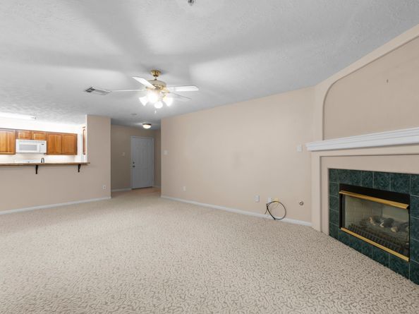 8051 Bay Branch Drive 314, The Woodlands TX 77382