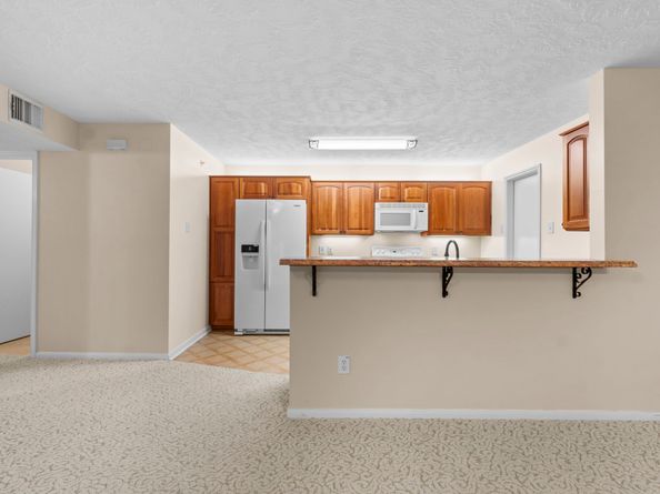 8051 Bay Branch Drive 314, The Woodlands TX 77382
