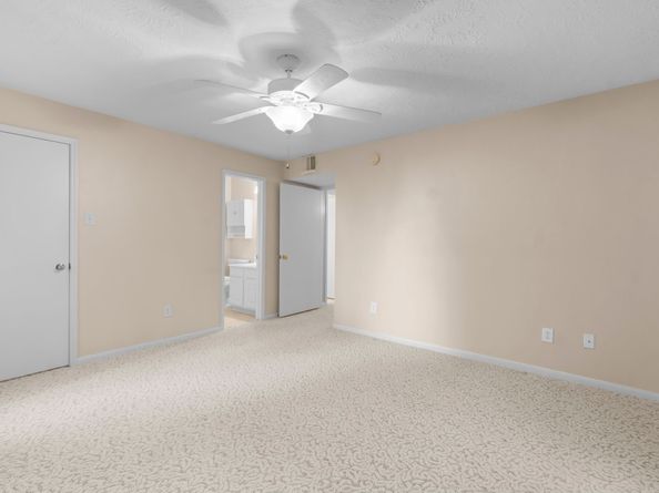 8051 Bay Branch Drive 314, The Woodlands TX 77382