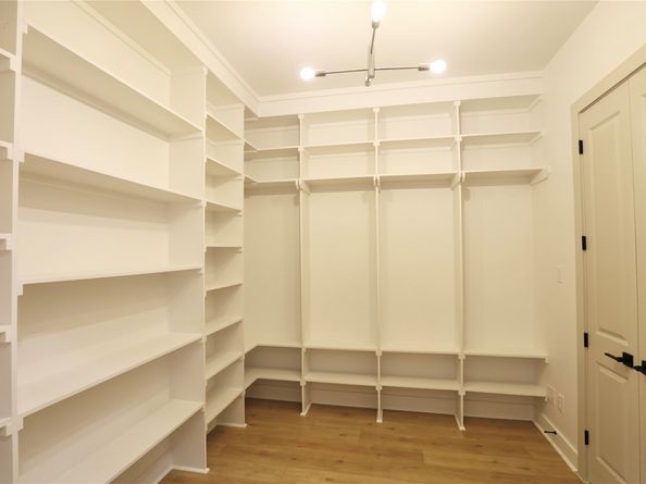 510 E 37th Street, Houston TX 77022