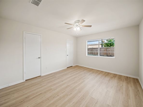 8606 Parkhill Forest Drive, Houston TX 77088